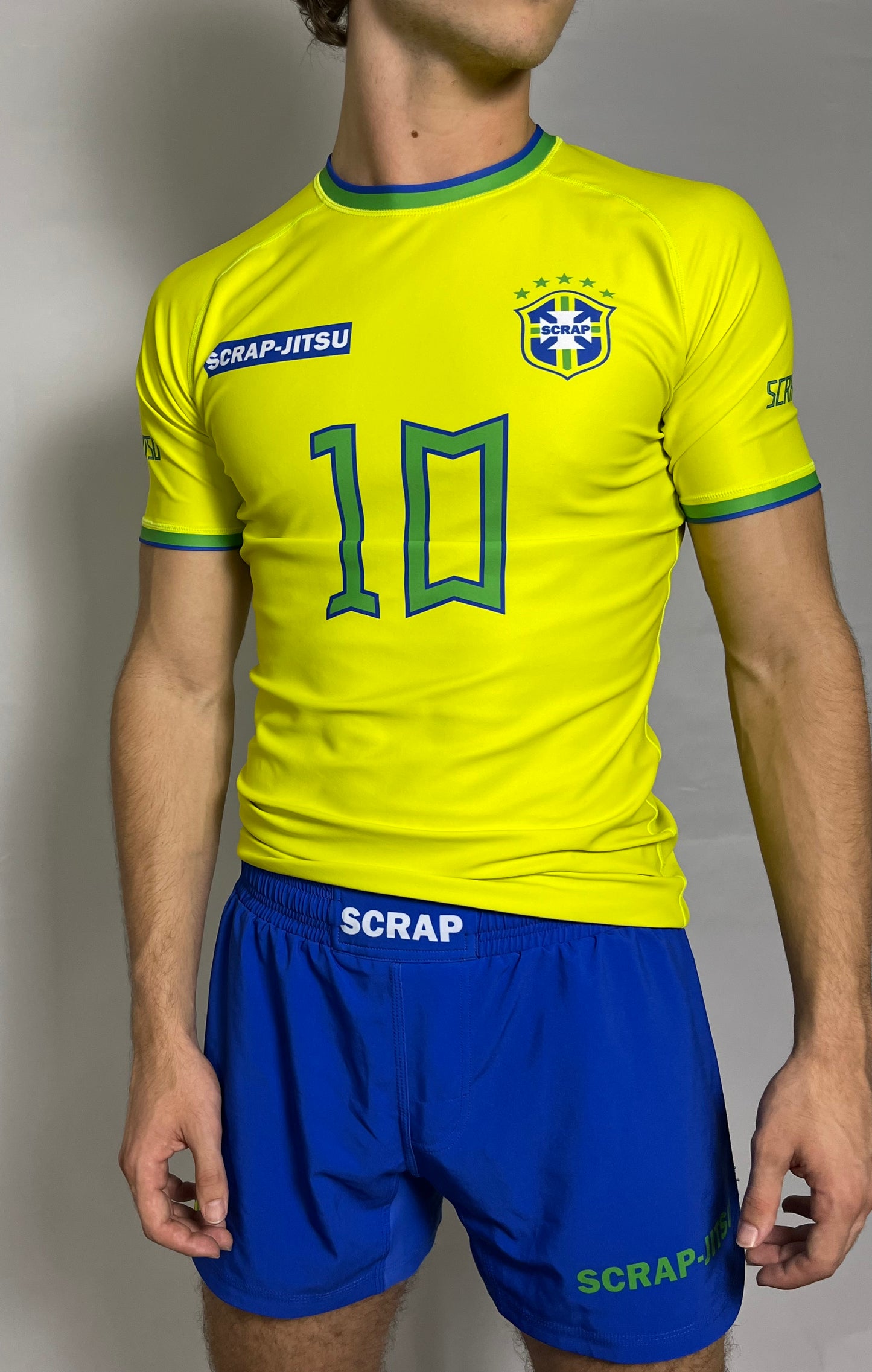 01 - COPA 26 RASHGUARD
